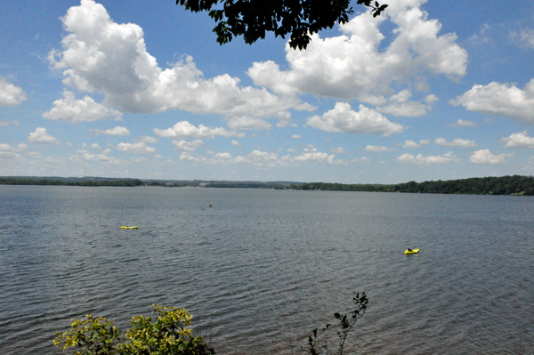 canoers at Mason Neck State Park